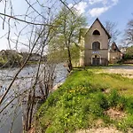 Ferienhaus Sarloveze Centre De