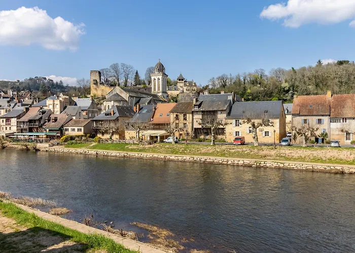 Sarloveze Centre De *