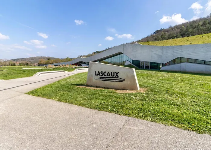 Prázdninový dům Sarloveze Centre De *